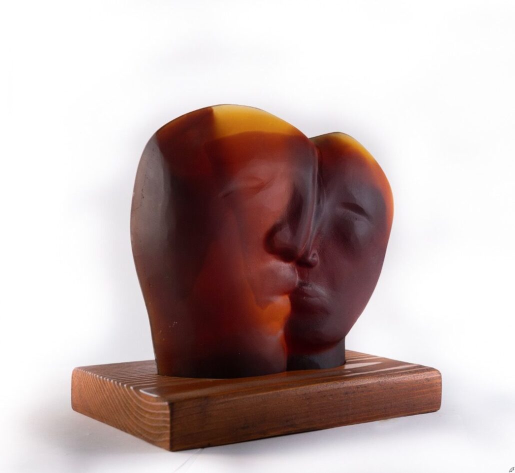 Besami (Amber)
